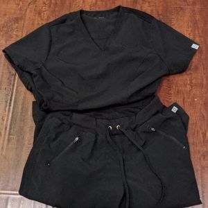 Women's infinity by cherokee scrub set